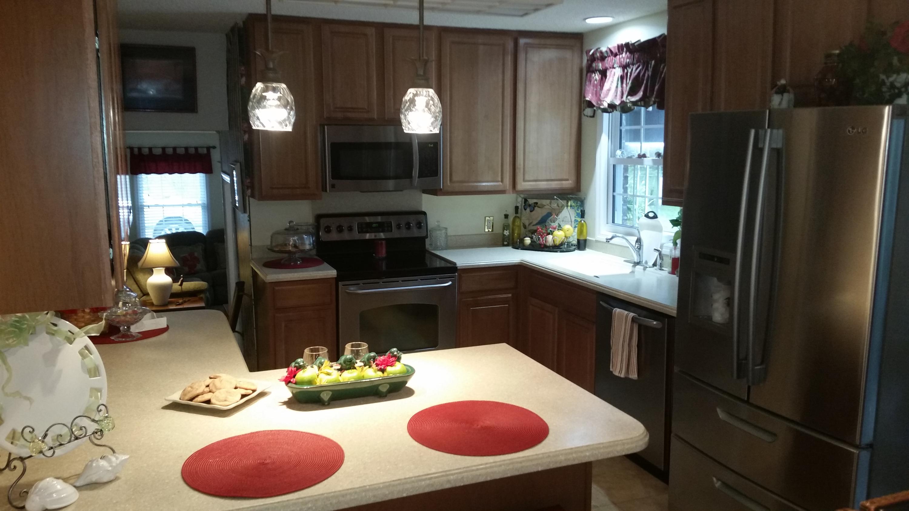 211 Jimbo Road Summerville, SC 29485 - Photo 8 of 24 KITCHEN