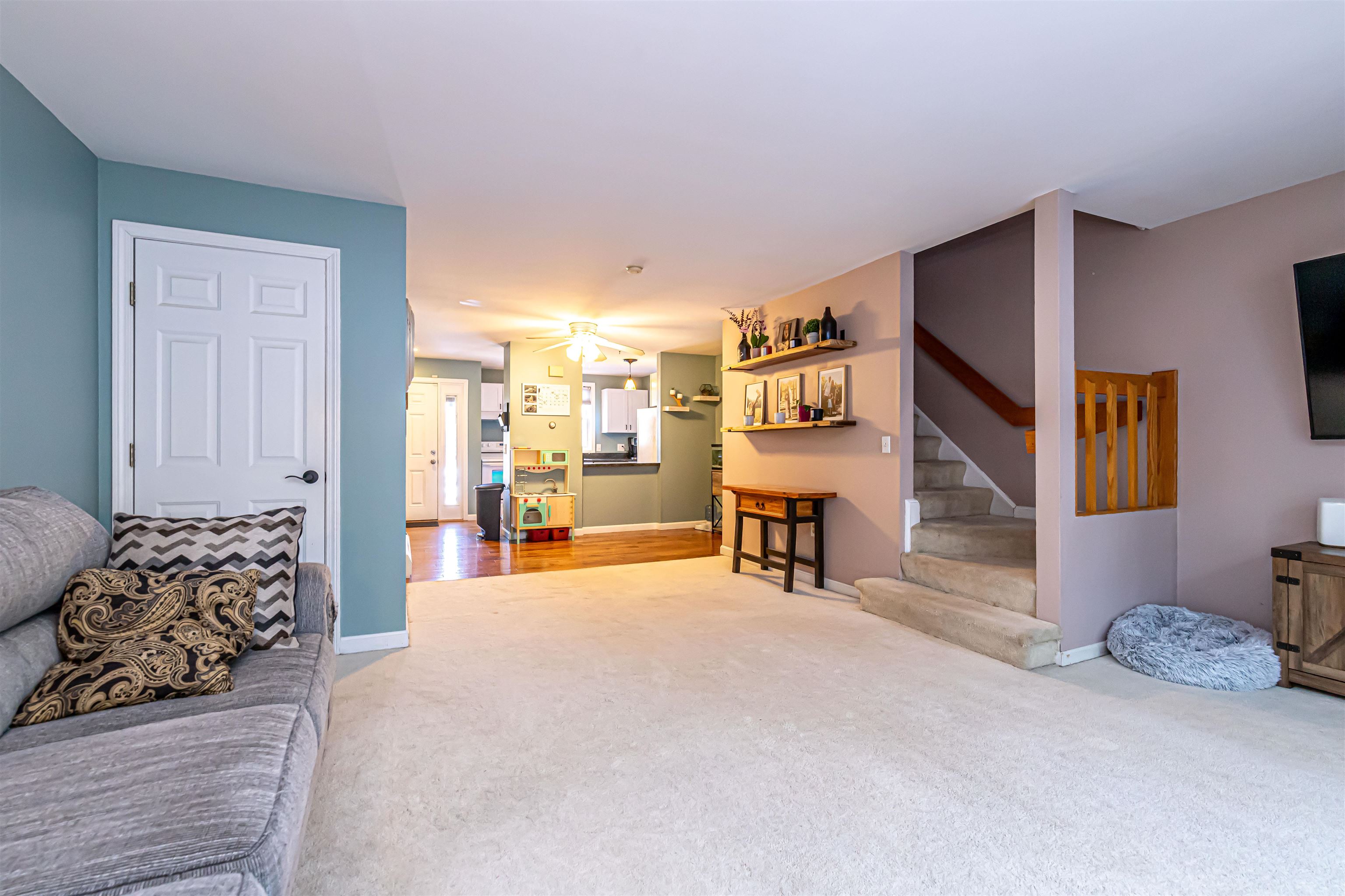 1465 Hooksett Road, Unit 229 Hooksett, NH 03106 - Photo 8 of 22