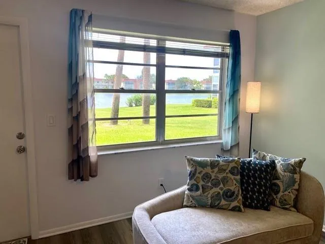 $2,000 | 53 Woodland Drive, Unit 105, Vero Beach, FL 32962