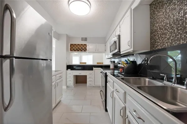 $199,999 | 109 Tops L Drive, Unit 109, Mandeville, LA 70448