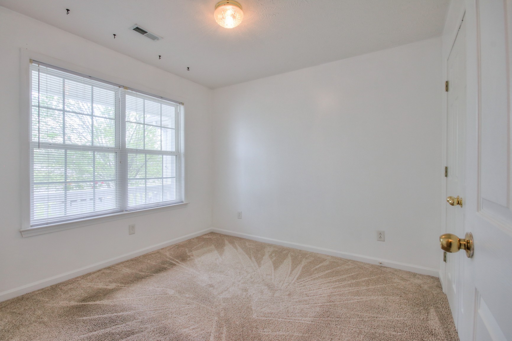 1031 Compton Road Murfreesboro, TN 37130 - Photo 13 of 21 a view of a room with a window