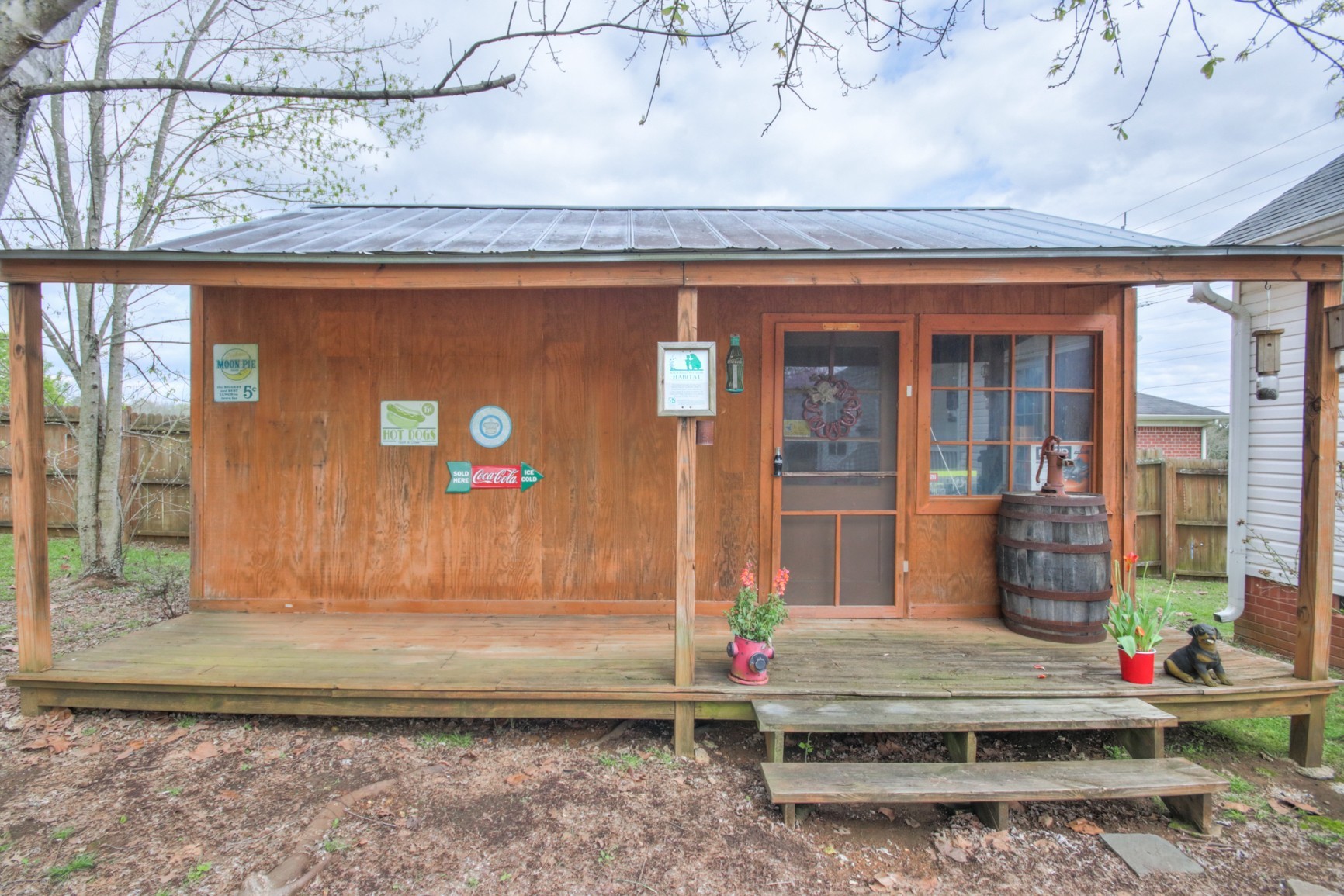 1031 Compton Road Murfreesboro, TN 37130 - Photo 18 of 21 a front view of a house