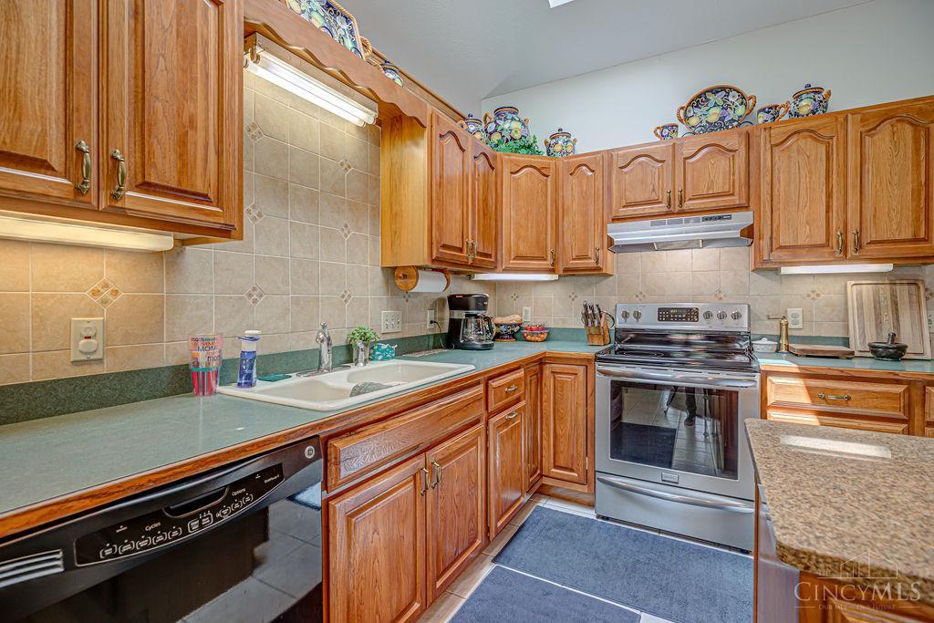 4866 Wayne Madison Road Trenton, OH 45067 - Photo 15 of 65