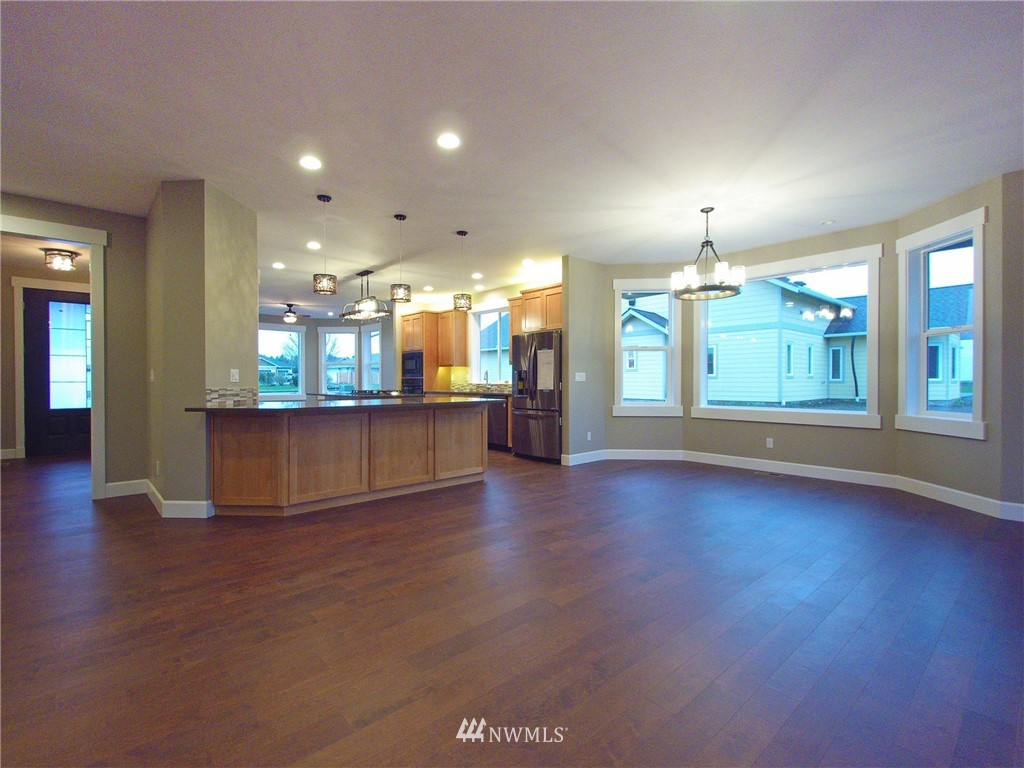 140 Royal Loop Sequim, WA 98382 - Photo 8 of 25 Gallery Image 8
