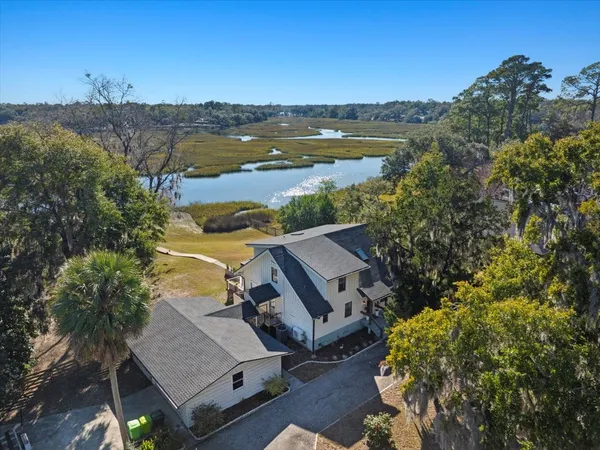 $949,000 | 97504 Pirates Way, Yulee, FL 32097