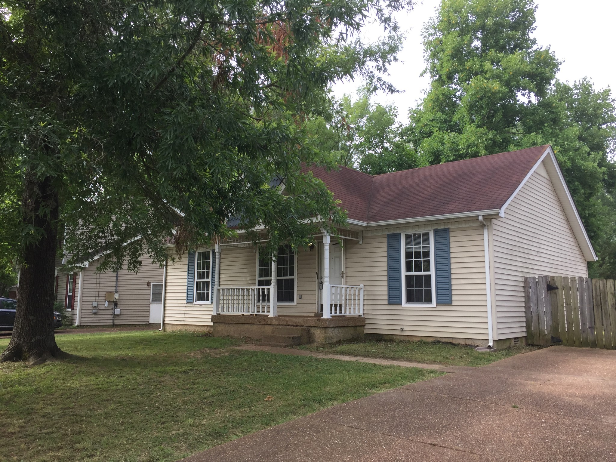 1120 Jacksons Valley Road Hermitage, TN 37076 - Photo 1 of 18 Gallery Image 1