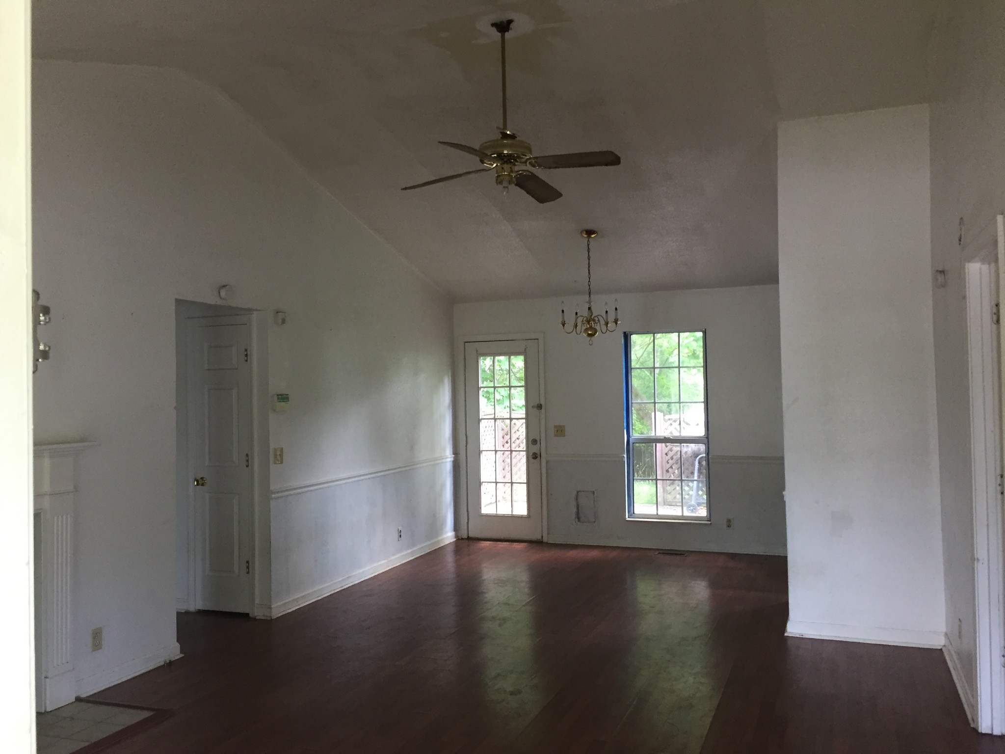 1120 Jacksons Valley Road Hermitage, TN 37076 - Photo 3 of 18 Gallery Image 3