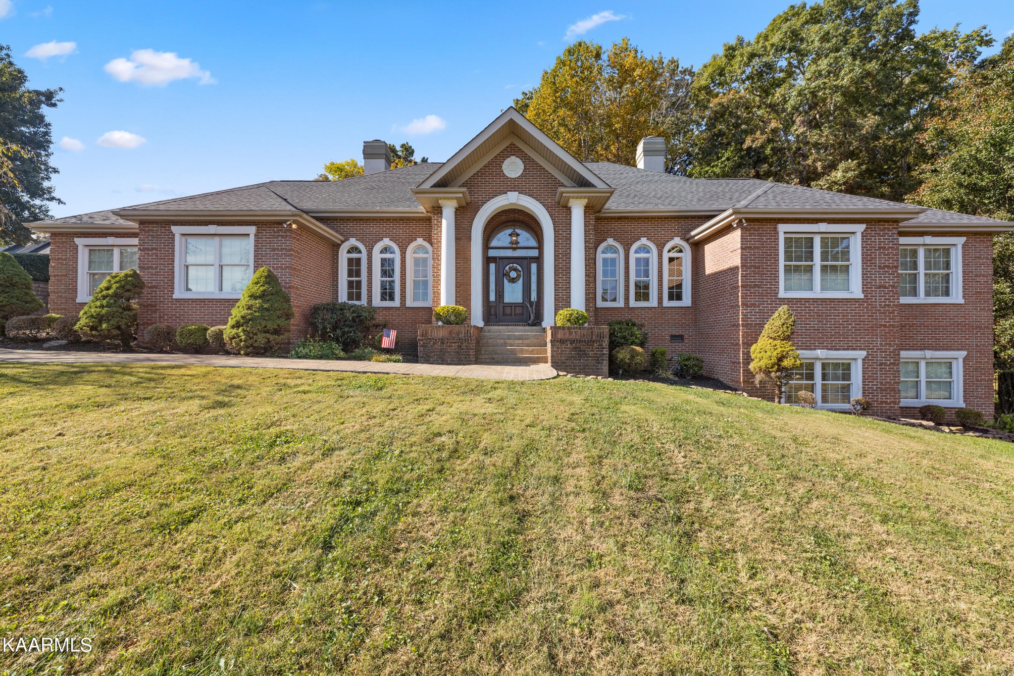 7727 Rio Grande Drive Powell, TN 37849 - Photo 2 of 16 Gallery Image 2