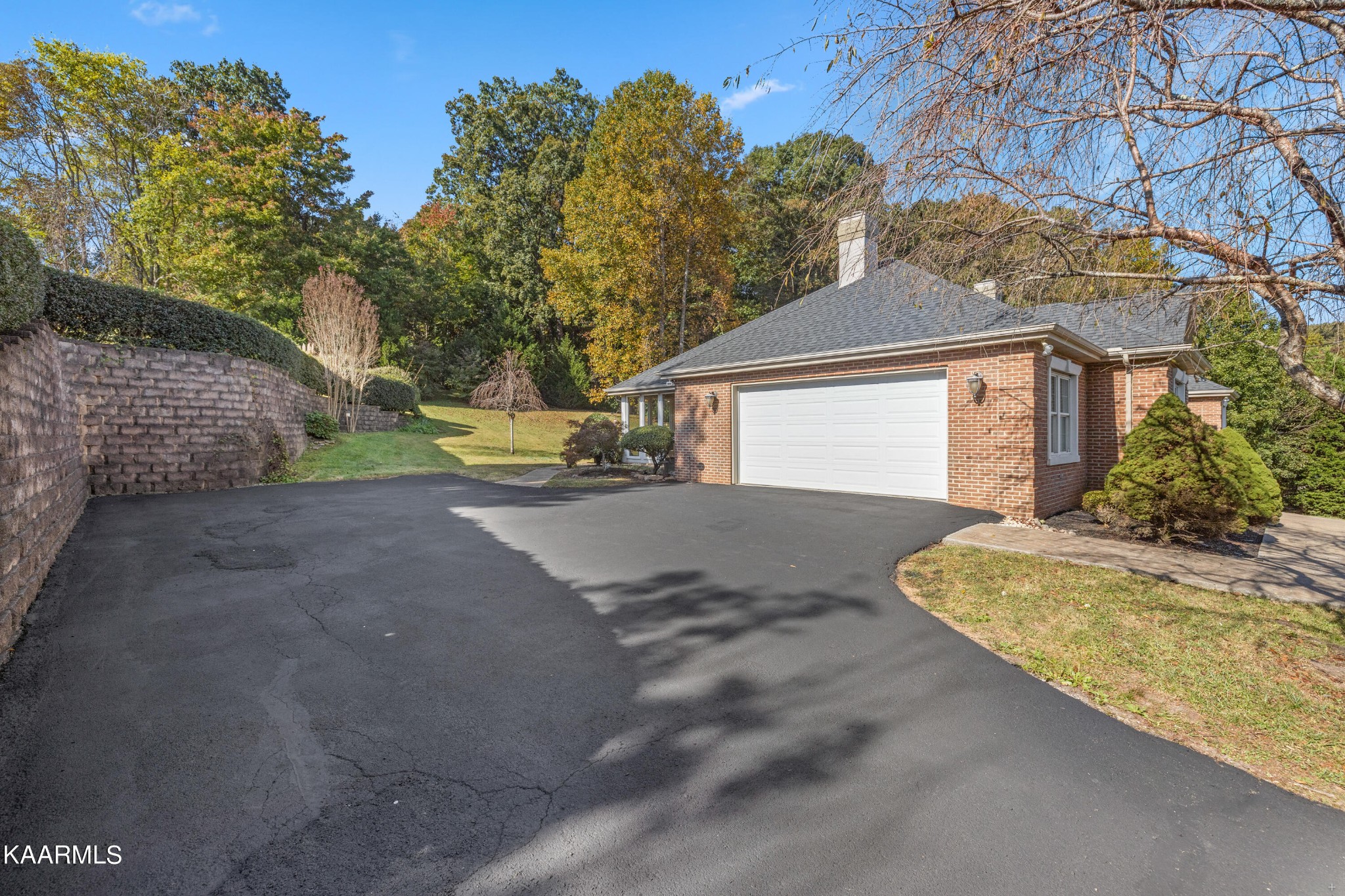 7727 Rio Grande Drive Powell, TN 37849 - Photo 3 of 16 Gallery Image 3