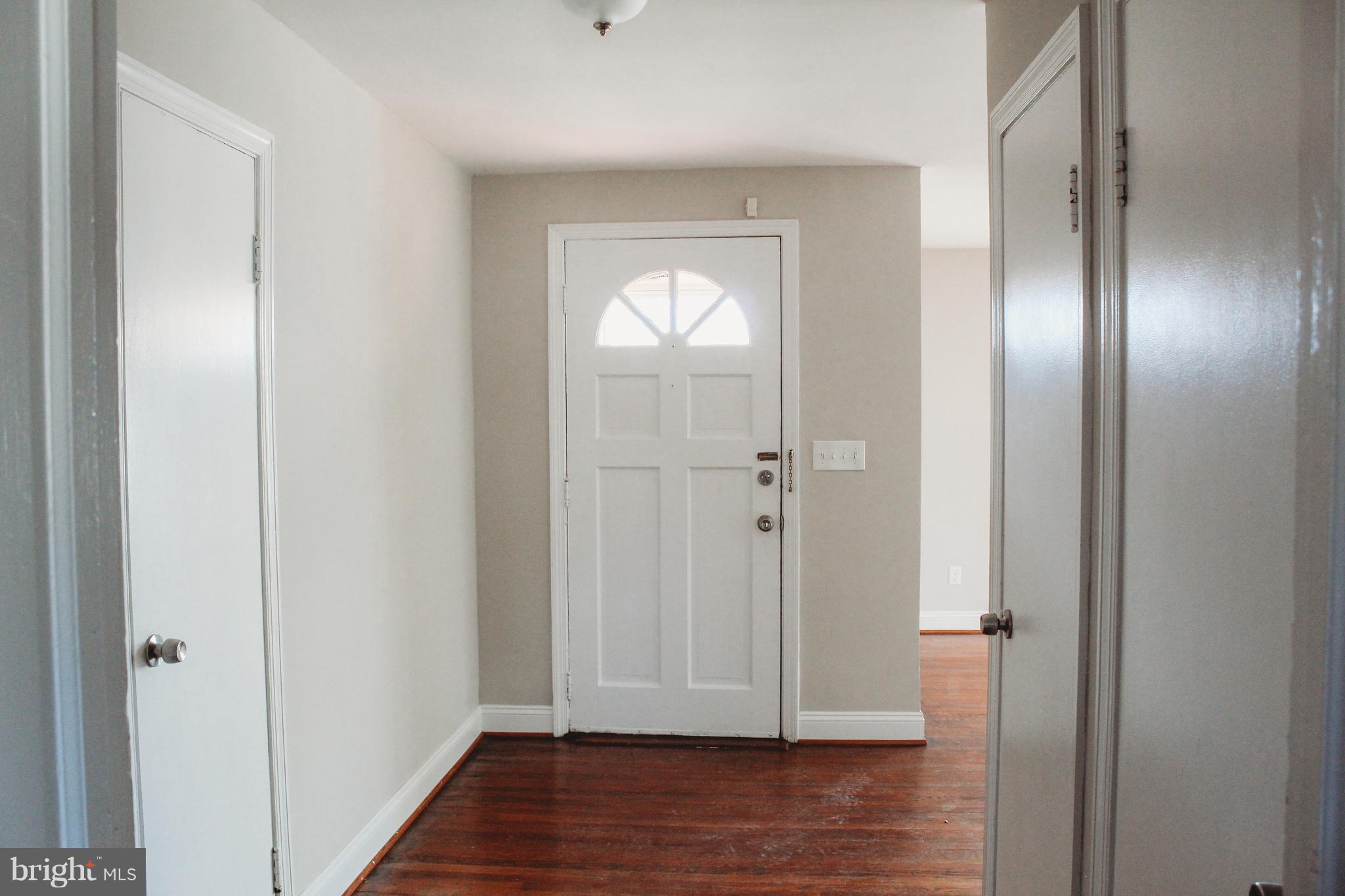 9101 Sudley Road Manassas, VA 20110 - Photo 14 of 19 a view of empty room