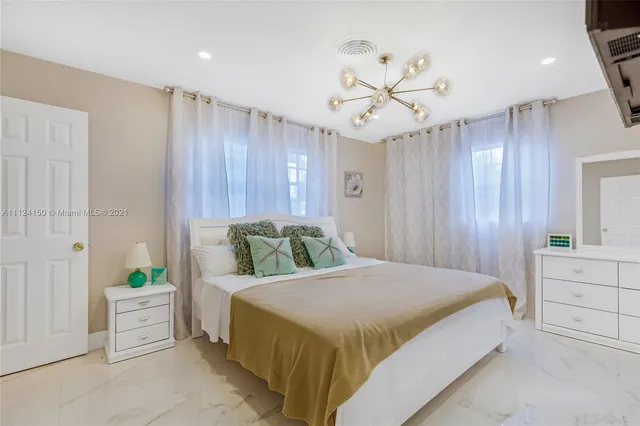 $11,000 | 1960 Coral Reef Drive, Lauderdale-by-the-Sea, FL 33062