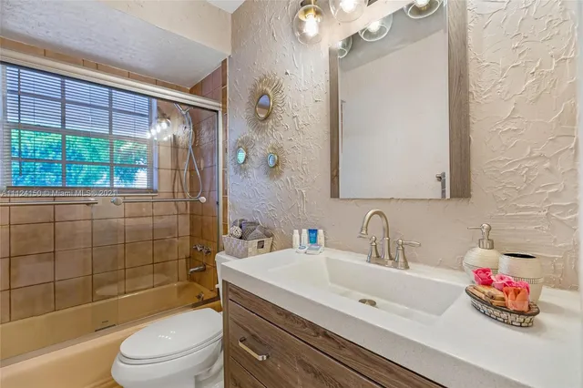 $11,000 | 1960 Coral Reef Drive, Lauderdale-by-the-Sea, FL 33062