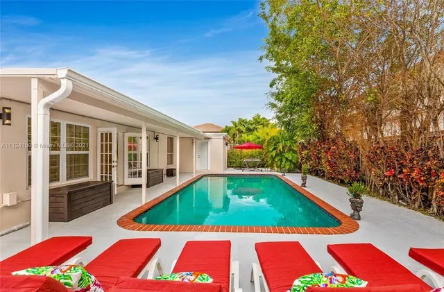 $11,000 | 1960 Coral Reef Drive, Lauderdale-by-the-Sea, FL 33062