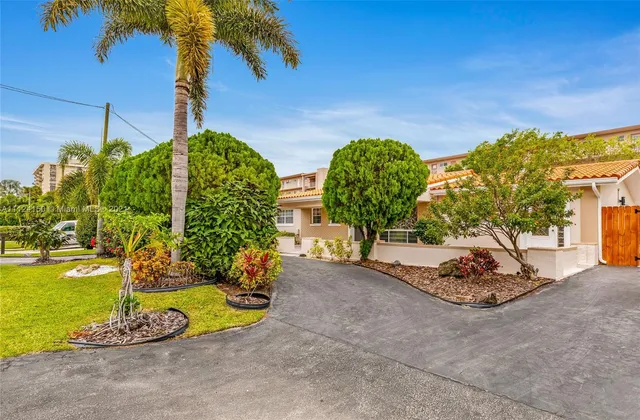$11,000 | 1960 Coral Reef Drive, Lauderdale-by-the-Sea, FL 33062