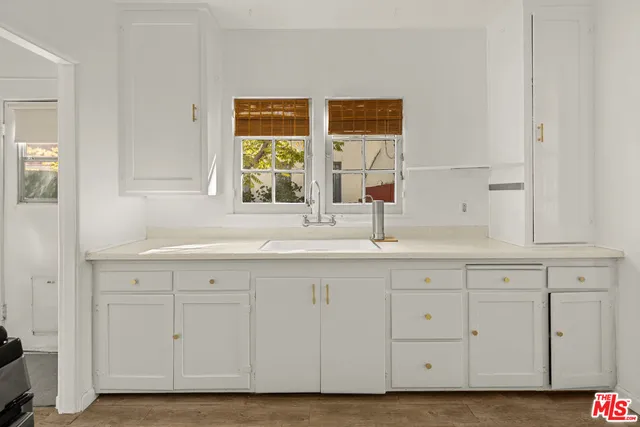 $5,800 | 1708 Glyndon Avenue, Venice, CA 90291