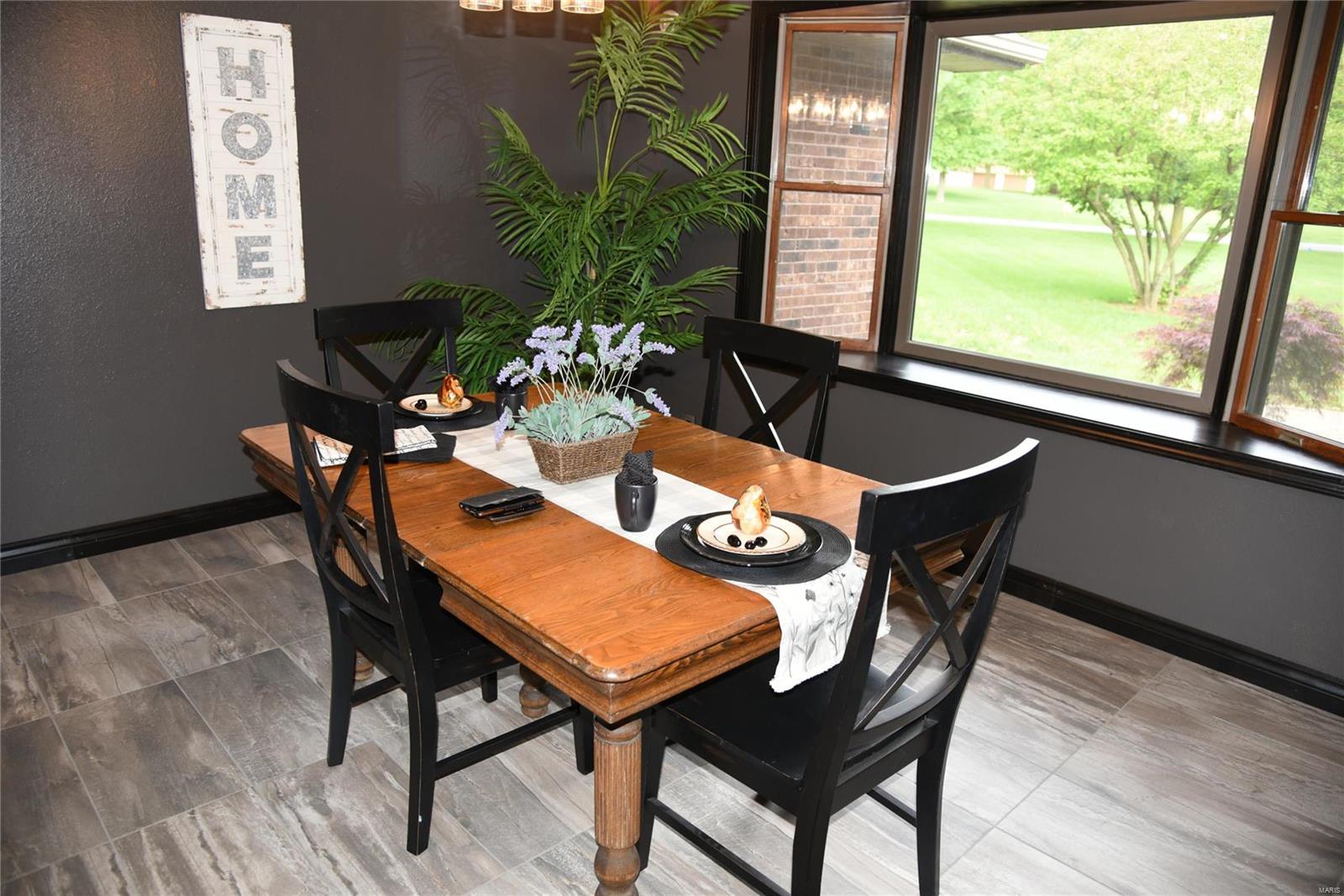 5584 Sugar Loaf Road Collinsville, IL 62234 - Photo 17 of 37 Gallery Image 17