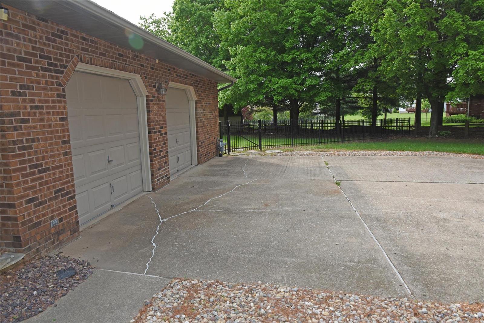 5584 Sugar Loaf Road Collinsville, IL 62234 - Photo 36 of 37 Gallery Image 36