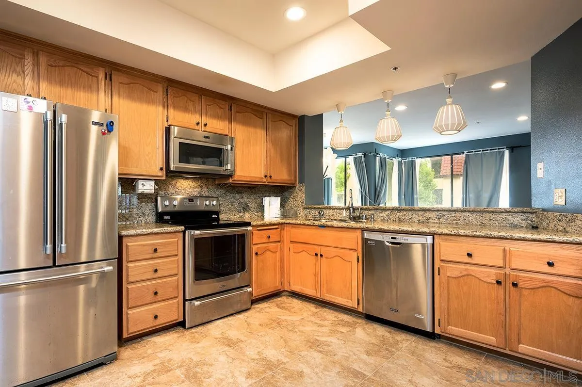 5895 Friars Road, Unit 5302 San Diego, CA 92110 - Photo 14 of 39