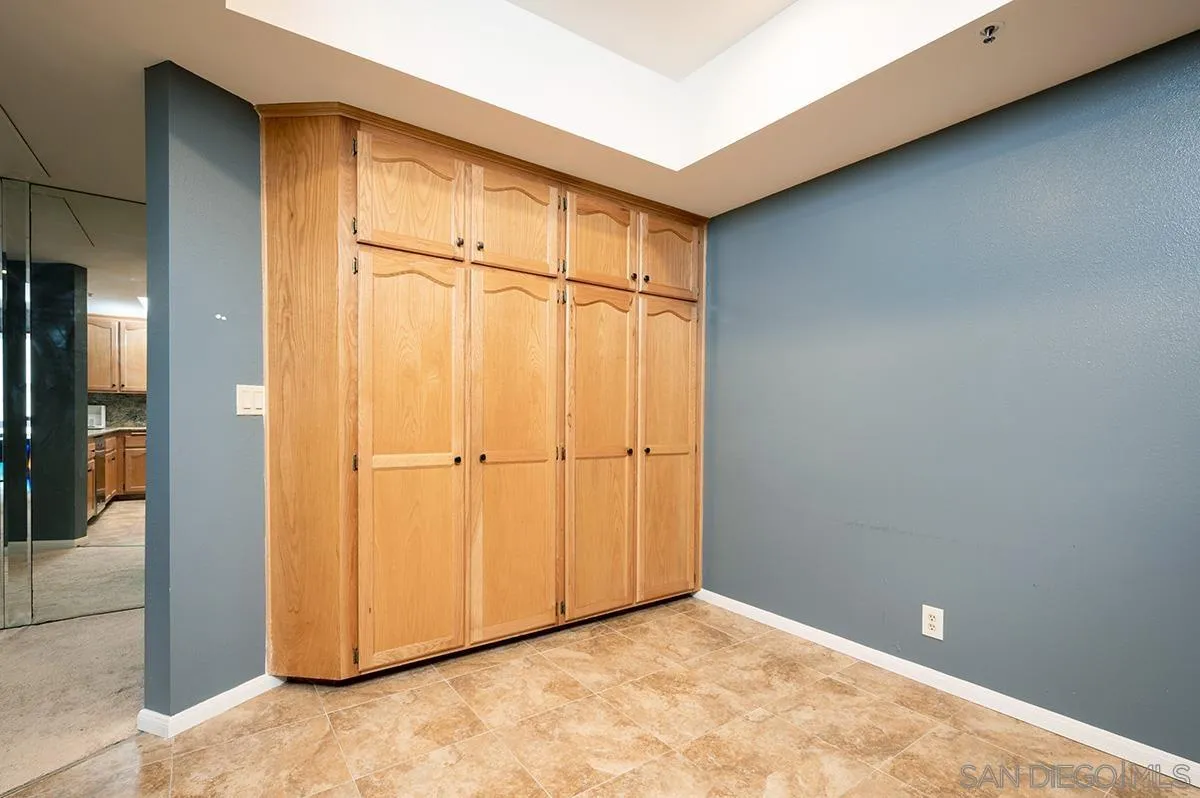 5895 Friars Road, Unit 5302 San Diego, CA 92110 - Photo 15 of 39