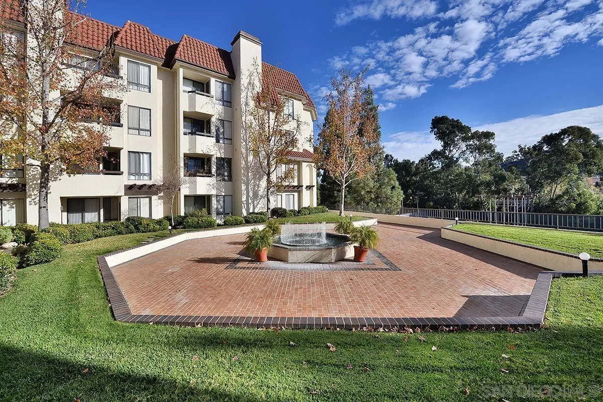 5895 Friars Road, Unit 5302 San Diego, CA 92110 - Photo 23 of 39