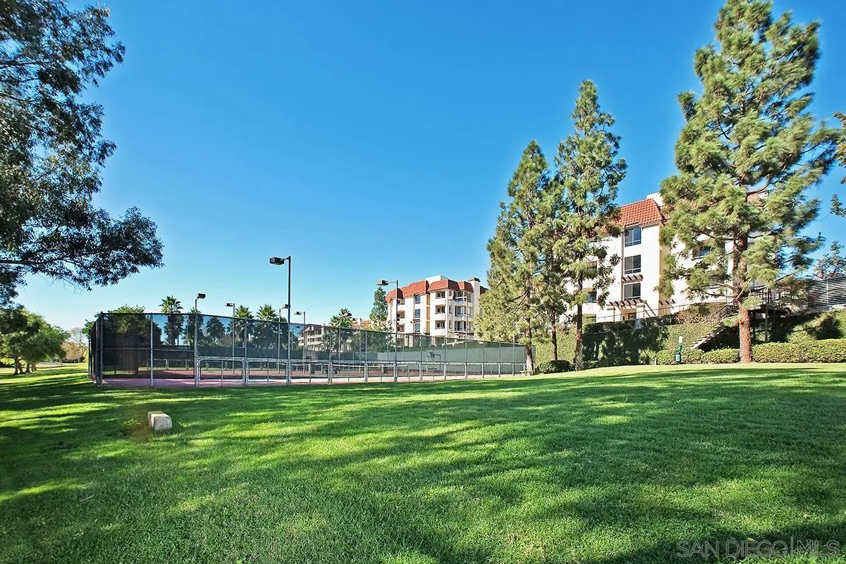 5895 Friars Road, Unit 5302 San Diego, CA 92110 - Photo 27 of 39