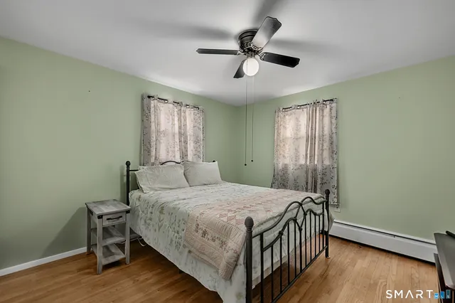 $299,000 | 204 Hickory Circle, Middletown, CT 06457