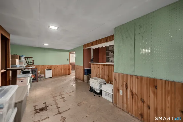 $299,000 | 204 Hickory Circle, Middletown, CT 06457