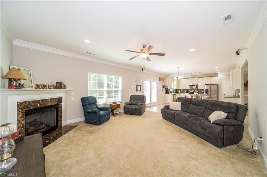 5377 Holbein Gate Road Walkertown, NC 27051 - Photo 11 of 38 Gallery Image 11