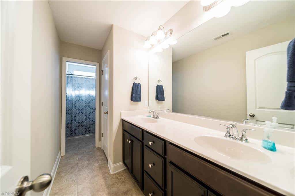 5377 Holbein Gate Road Walkertown, NC 27051 - Photo 28 of 38 Gallery Image 28