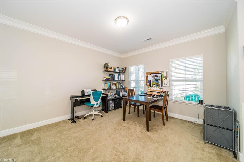 5377 Holbein Gate Road Walkertown, NC 27051 - Photo 4 of 38 Gallery Image 4