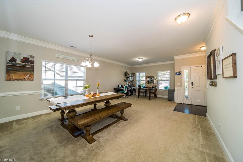 5377 Holbein Gate Road Walkertown, NC 27051 - Photo 6 of 38 Gallery Image 6