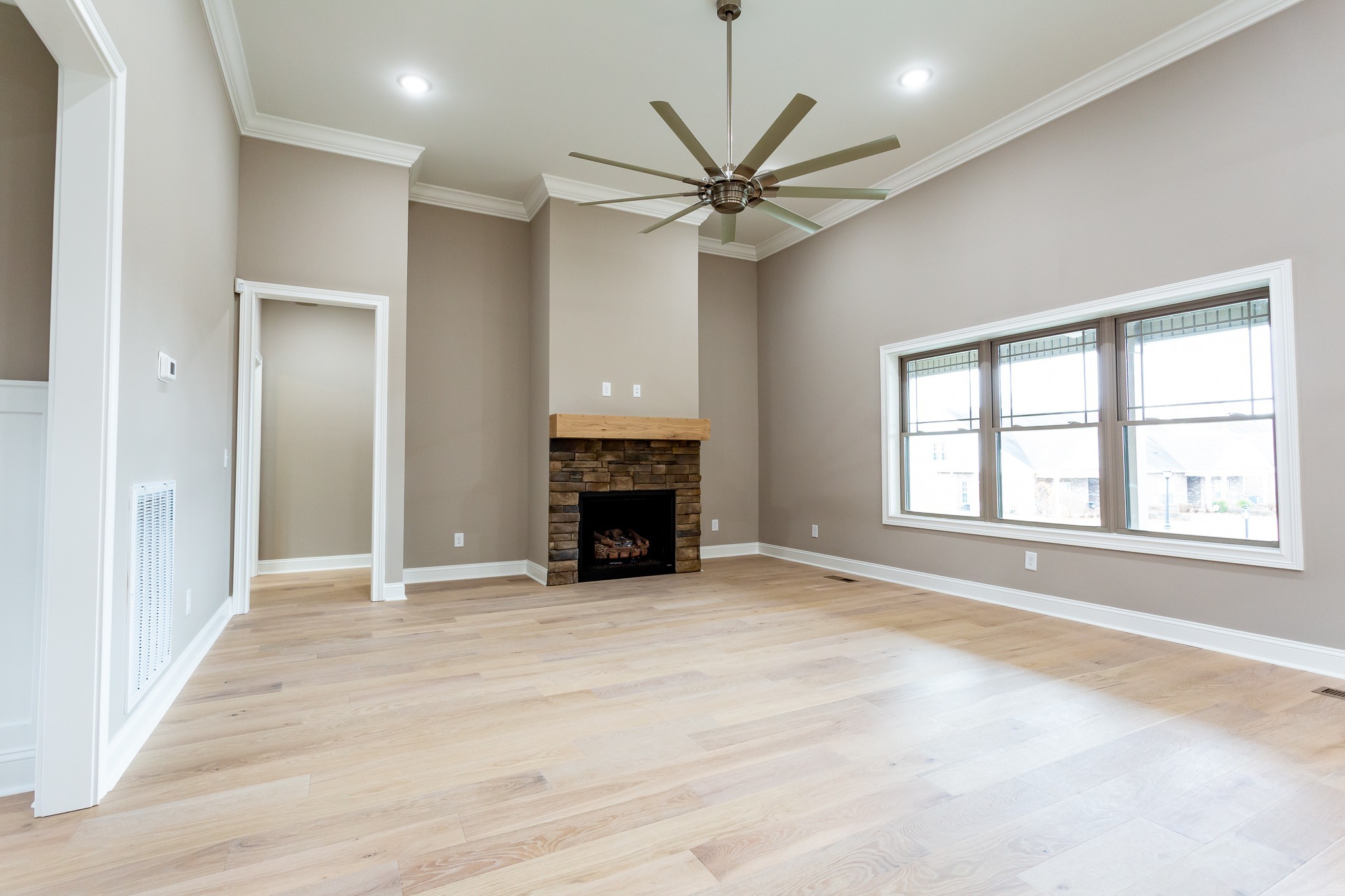 472 Pond Apple Road Clarksville, TN 37043 - Photo 4 of 36 Gallery Image 4