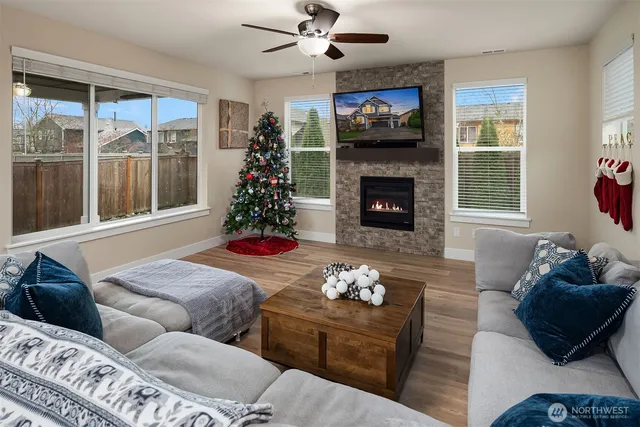 $869,998 | 16040 166th Drive Southeast, Monroe, WA 98272