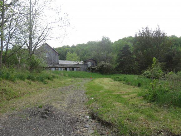 235 Brown Road Vestal, NY 13850 - Photo 4 of 4 Gallery Image 4