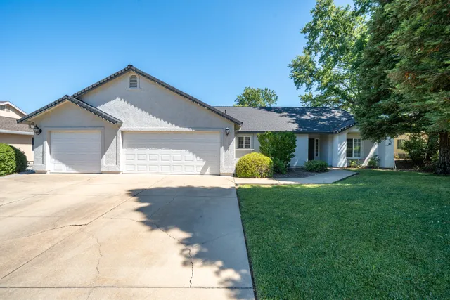 $399,000 | 22336 Golftime Drive, Palo Cedro, CA 96073