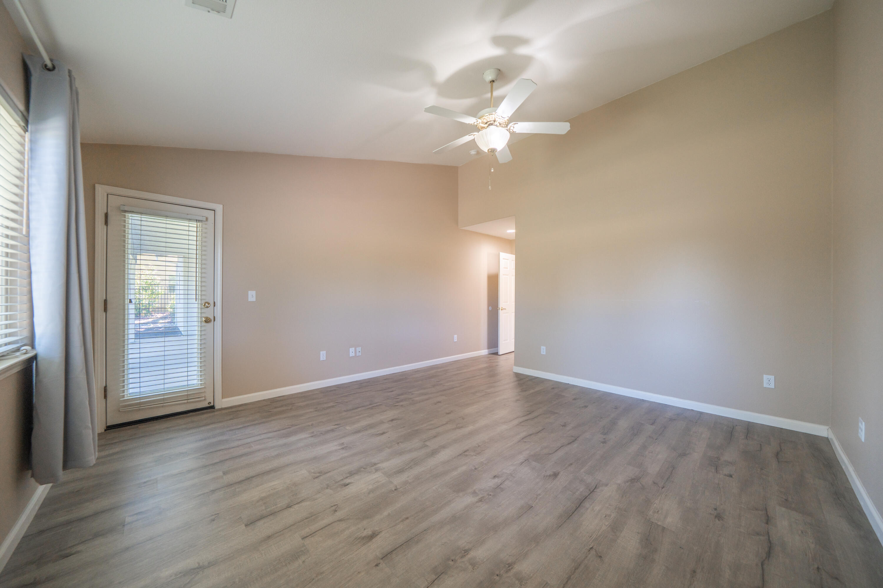 22336 Golftime Drive Palo Cedro, CA 96073 - Photo 18 of 61 Main bedroom