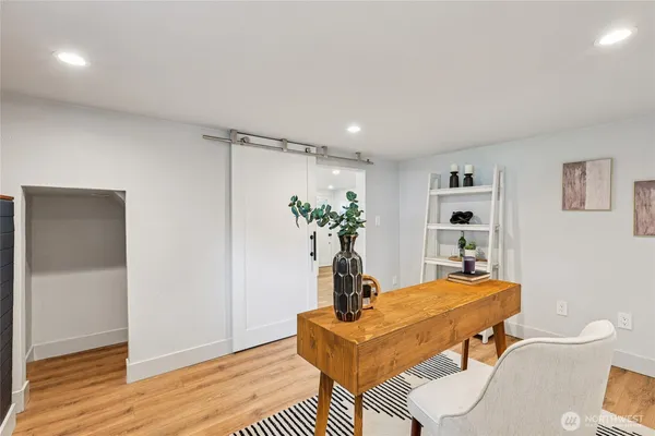$949,000 | 1911 12th Avenue South, Seattle, WA 98144
