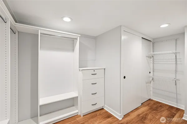 $949,000 | 1911 12th Avenue South, Seattle, WA 98144