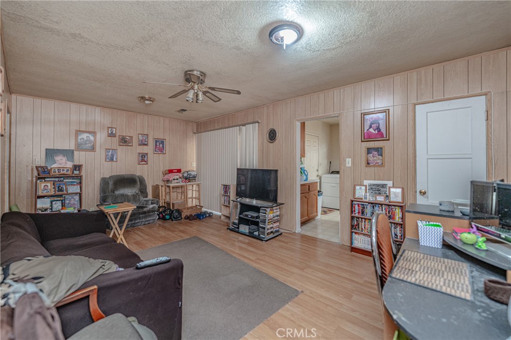 1613 West 138th Street Compton, CA 90222 - Photo 13 of 21