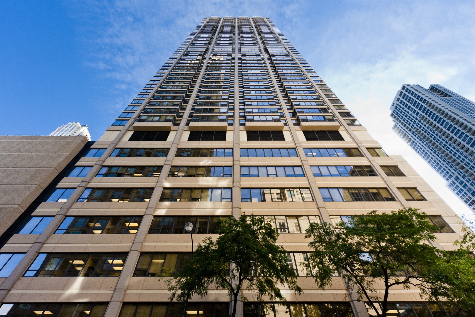 30 East Huron Street, Unit 2003 Chicago, IL 60611 - Photo 1 of 24 a front view of a building