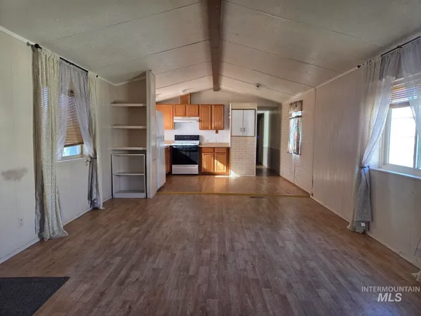 $68,000 | 521 South H Street, Rupert, ID 83350