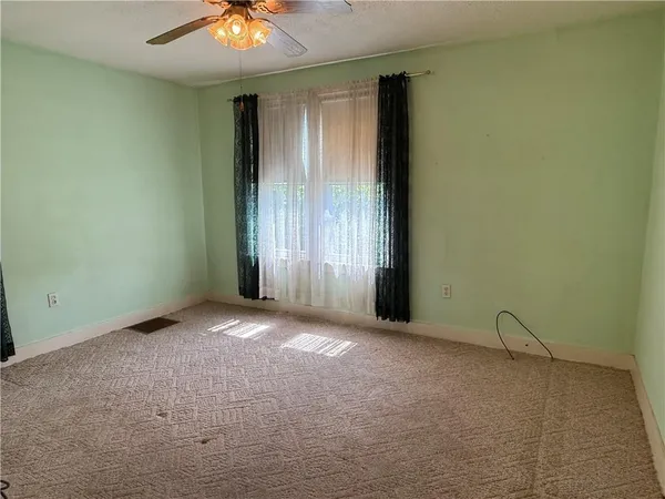 $159,900 | 222 Spruce Street, Spooner, WI 54801