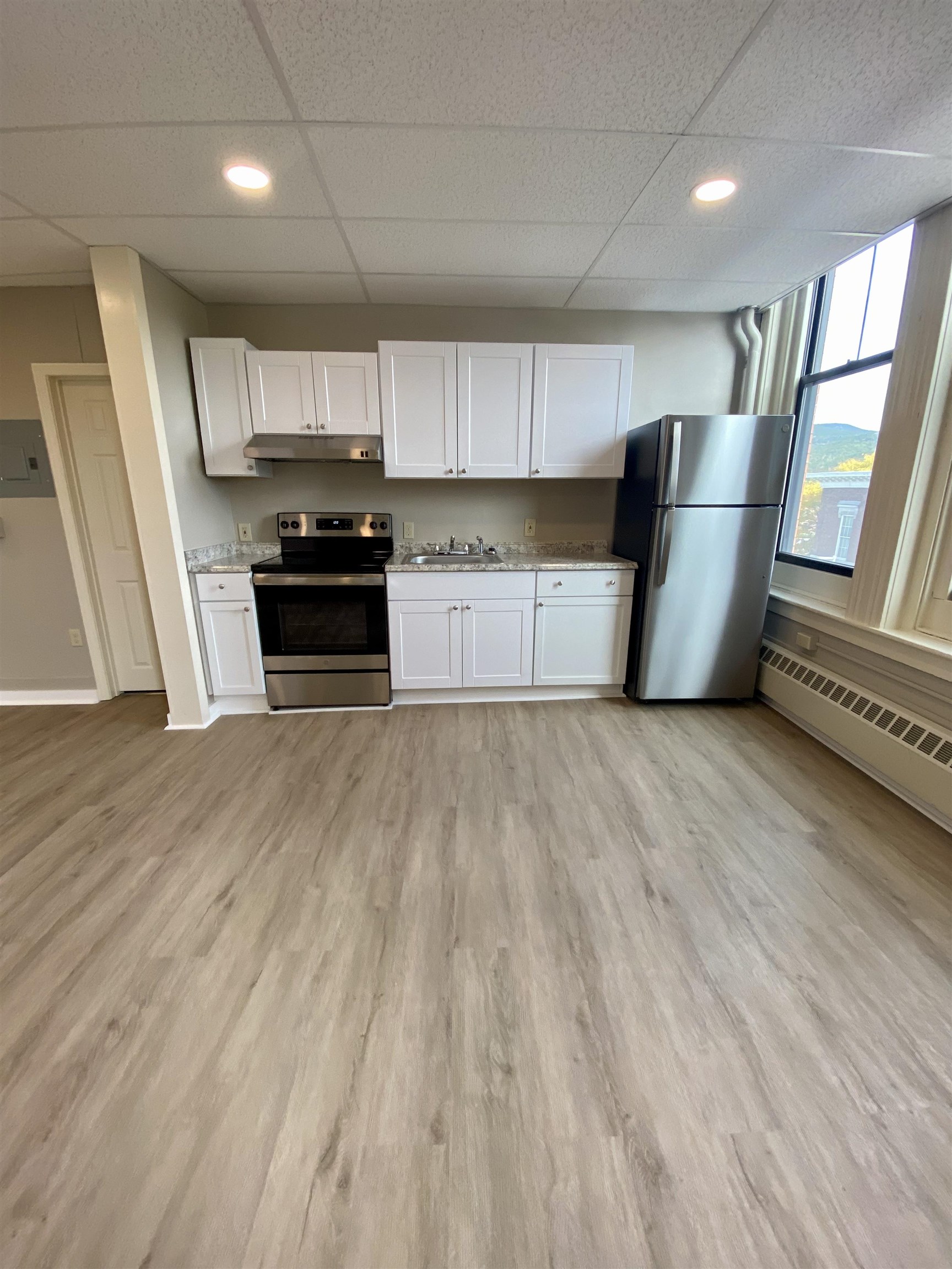 1 Pleasant Street, Unit 306 Claremont, NH 03743 - Photo 1 of 4