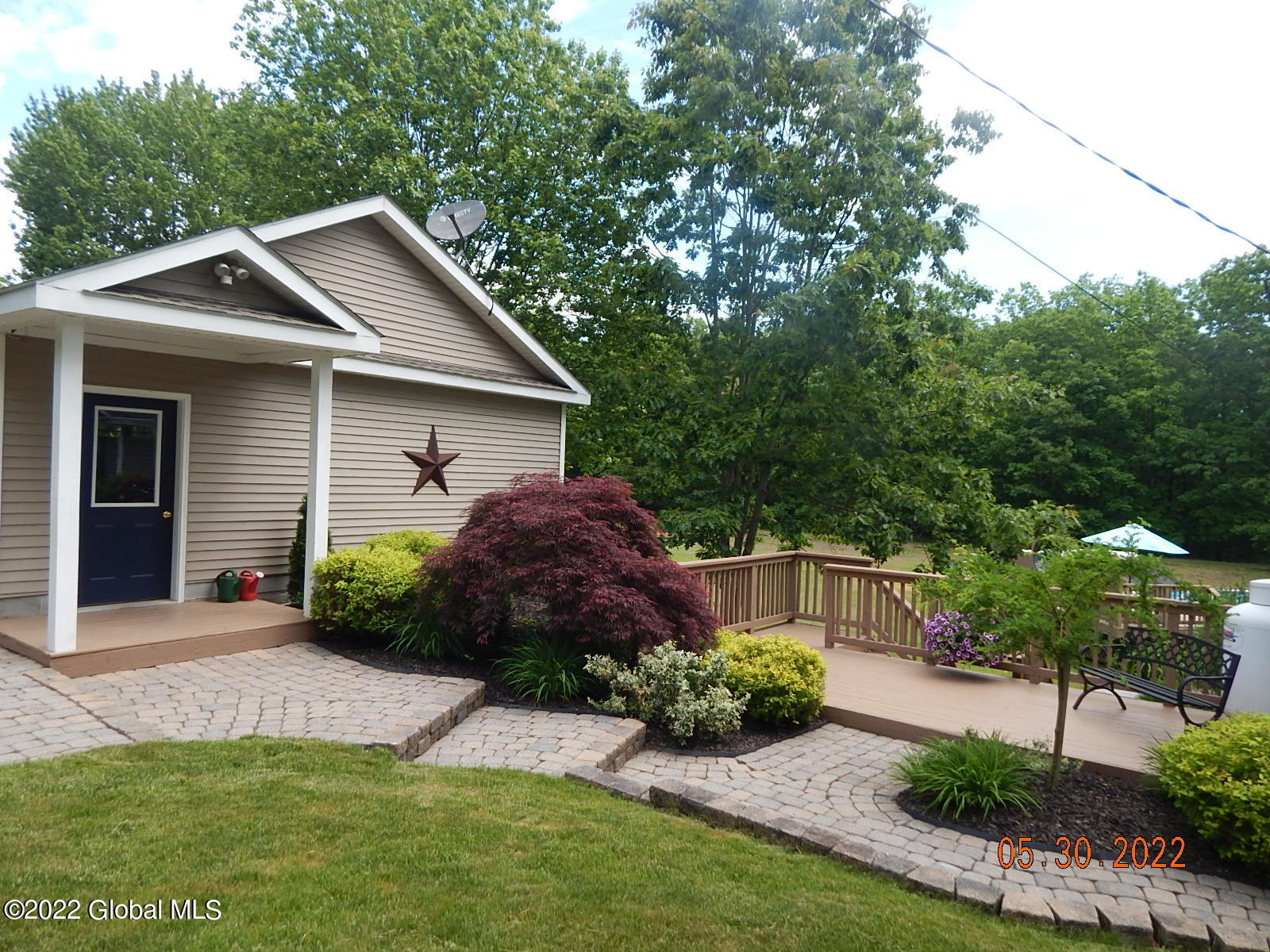 402 Ridge Road North New Baltimore, NY 12087 - Photo 36 of 62 DSCN1372
