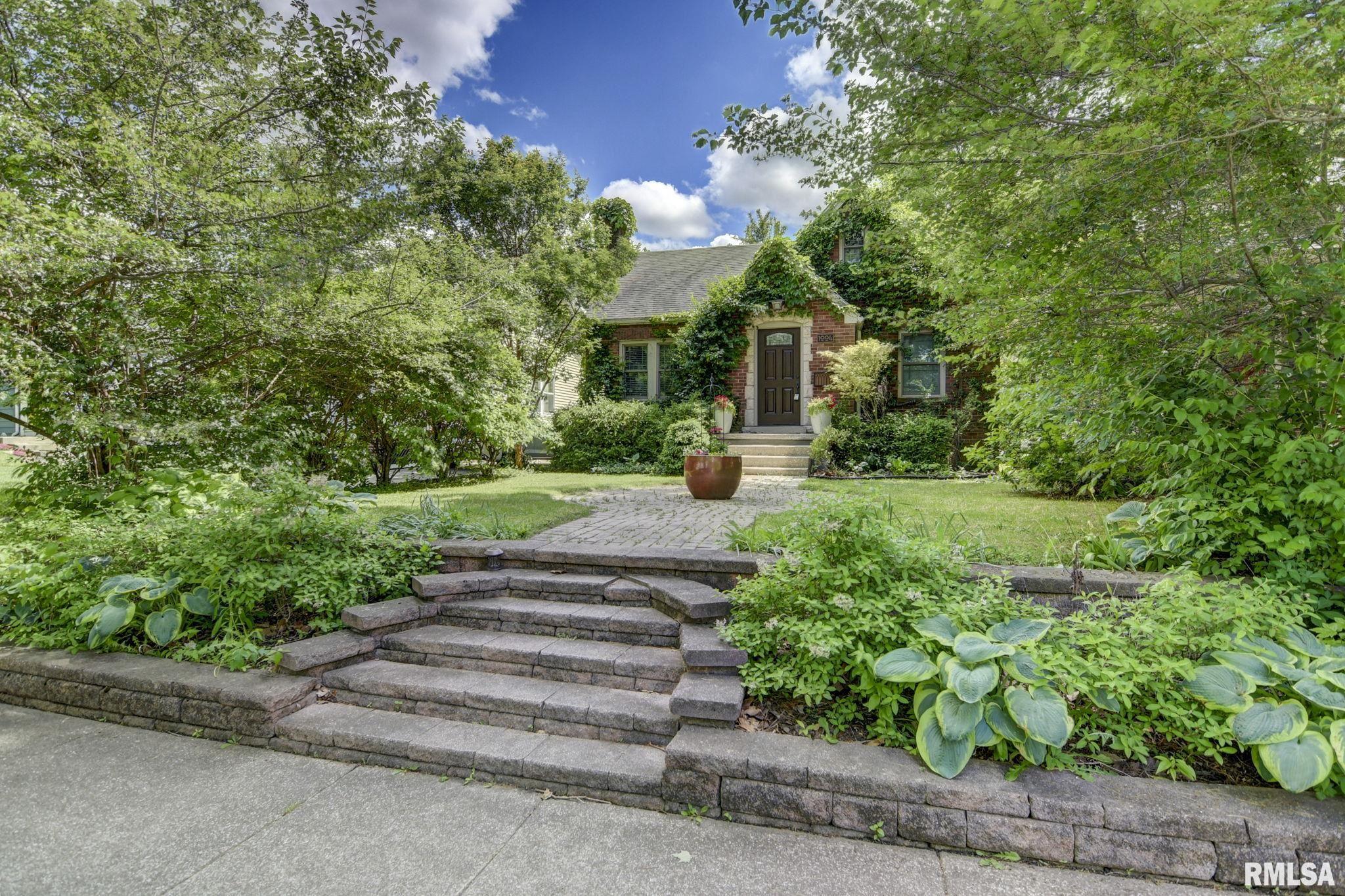 1004 Bryn Mawr Boulevard Springfield, IL 62703 - Photo 4 of 40