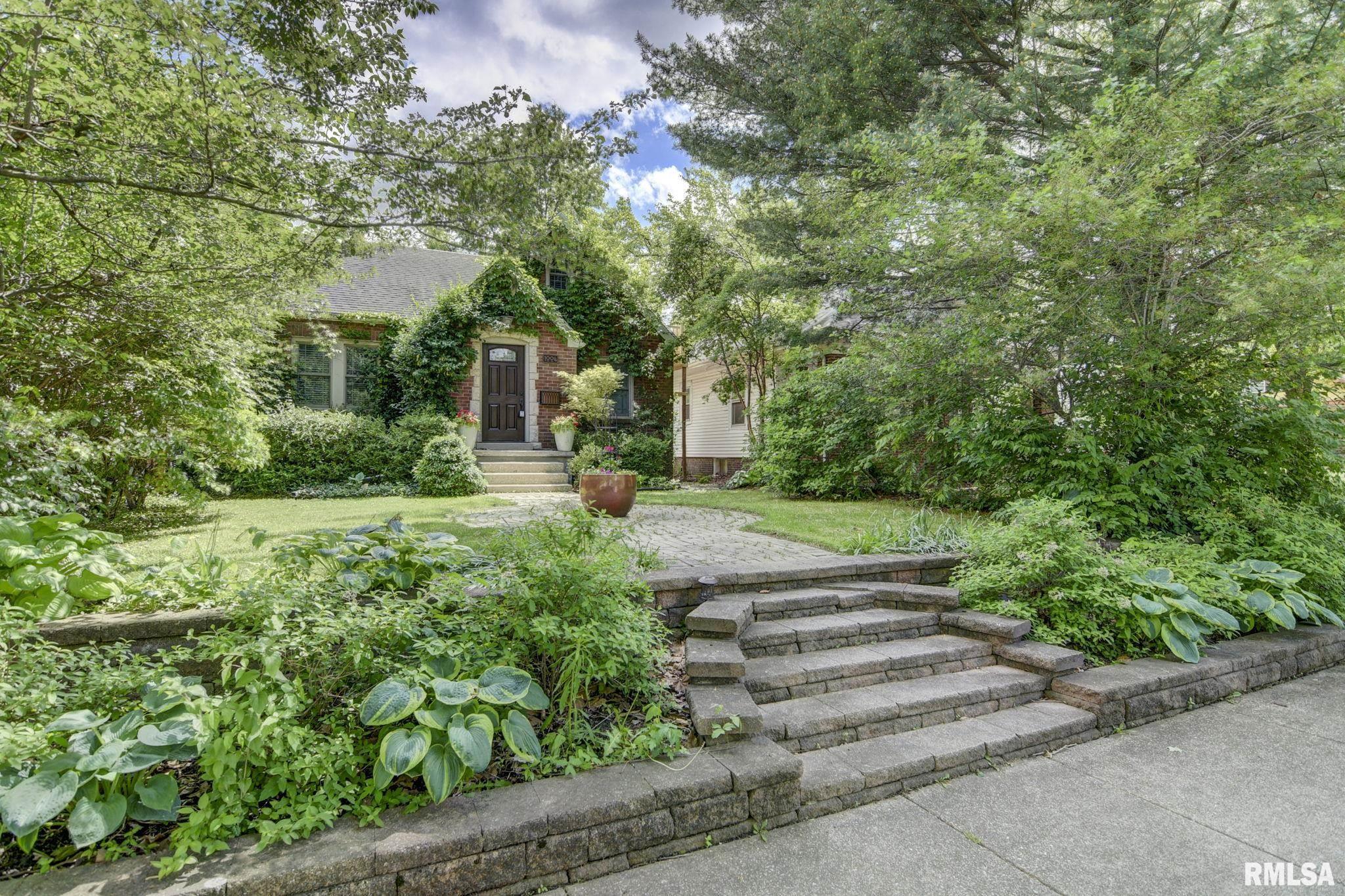 1004 Bryn Mawr Boulevard Springfield, IL 62703 - Photo 5 of 40