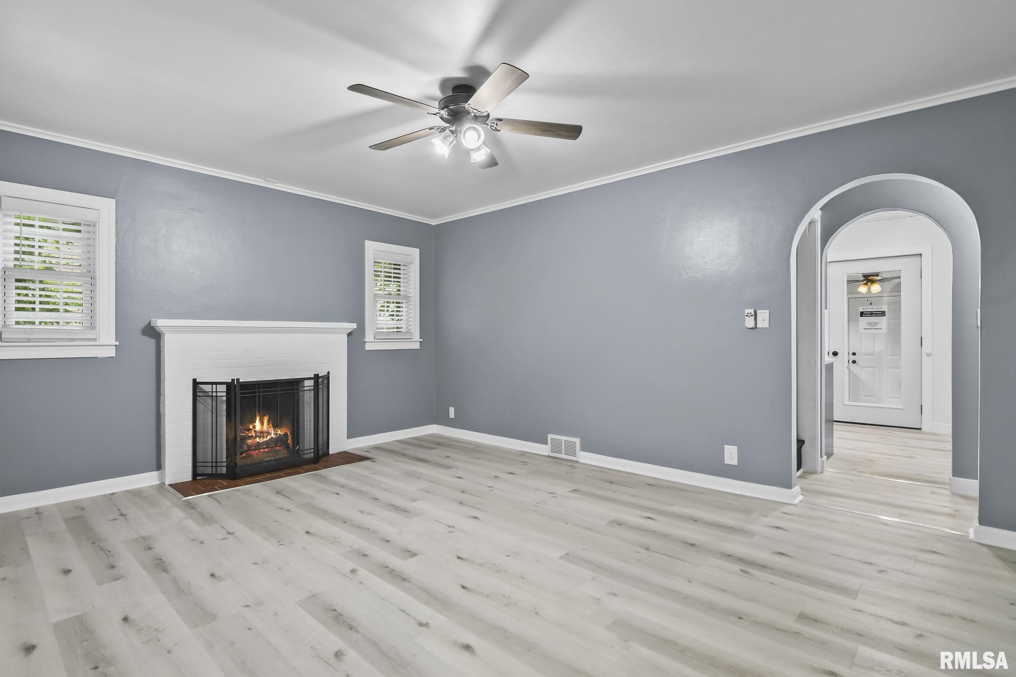 1004 Bryn Mawr Boulevard Springfield, IL 62703 - Photo 9 of 40