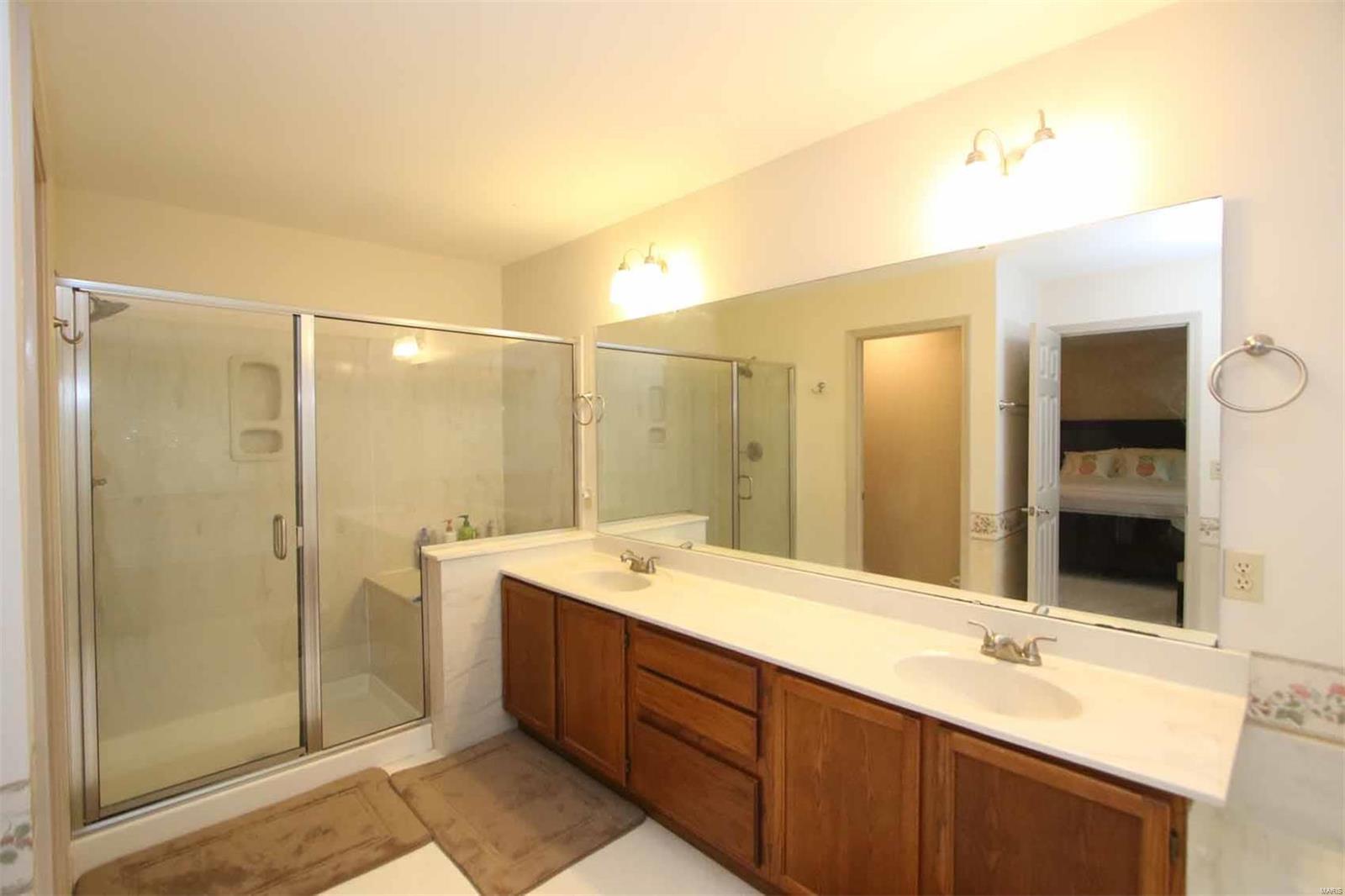 2705 Hunters Ridge Edwardsville, IL 62025 - Photo 18 of 53 Gallery Image 18