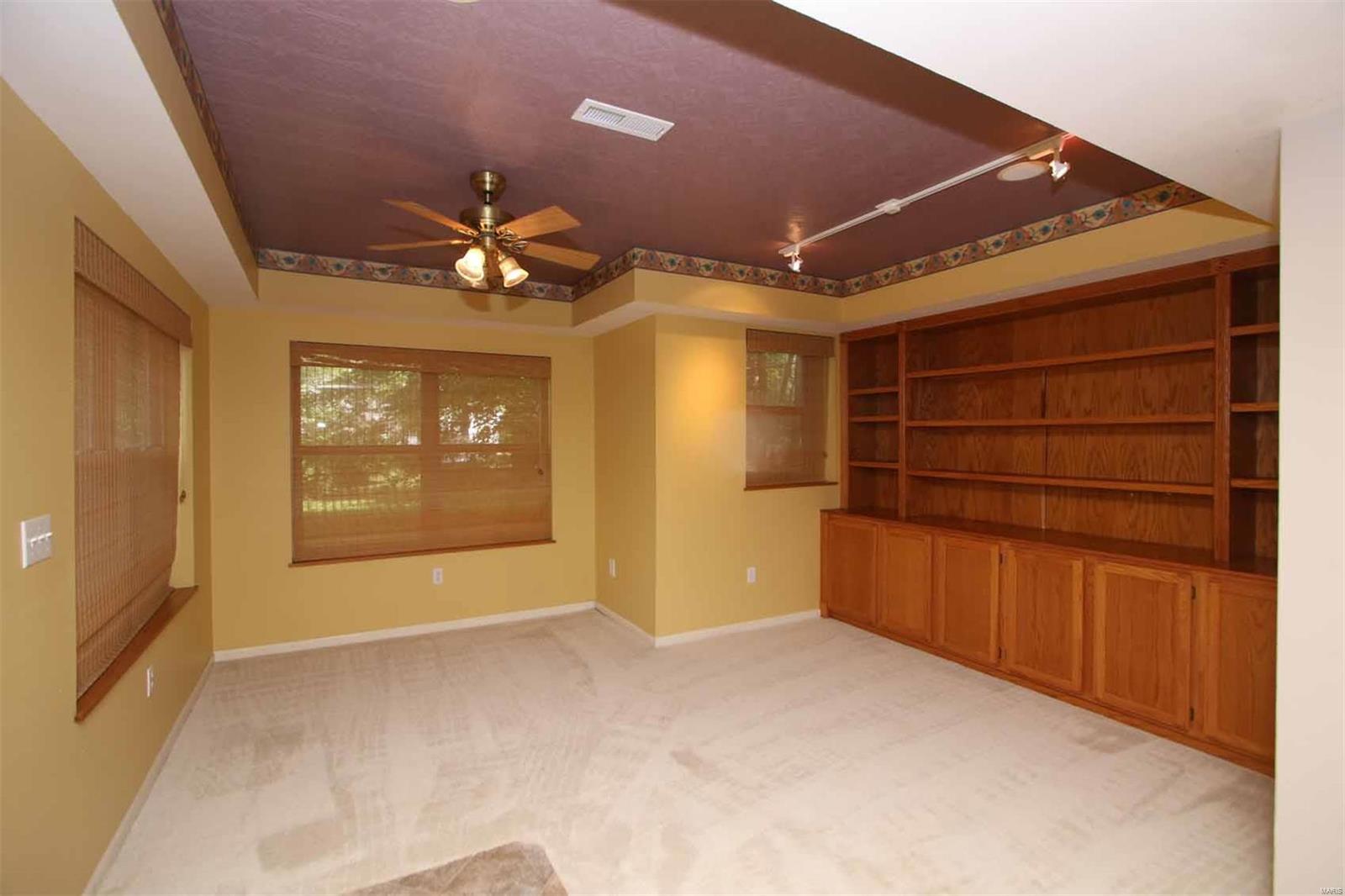 2705 Hunters Ridge Edwardsville, IL 62025 - Photo 27 of 53 Gallery Image 27