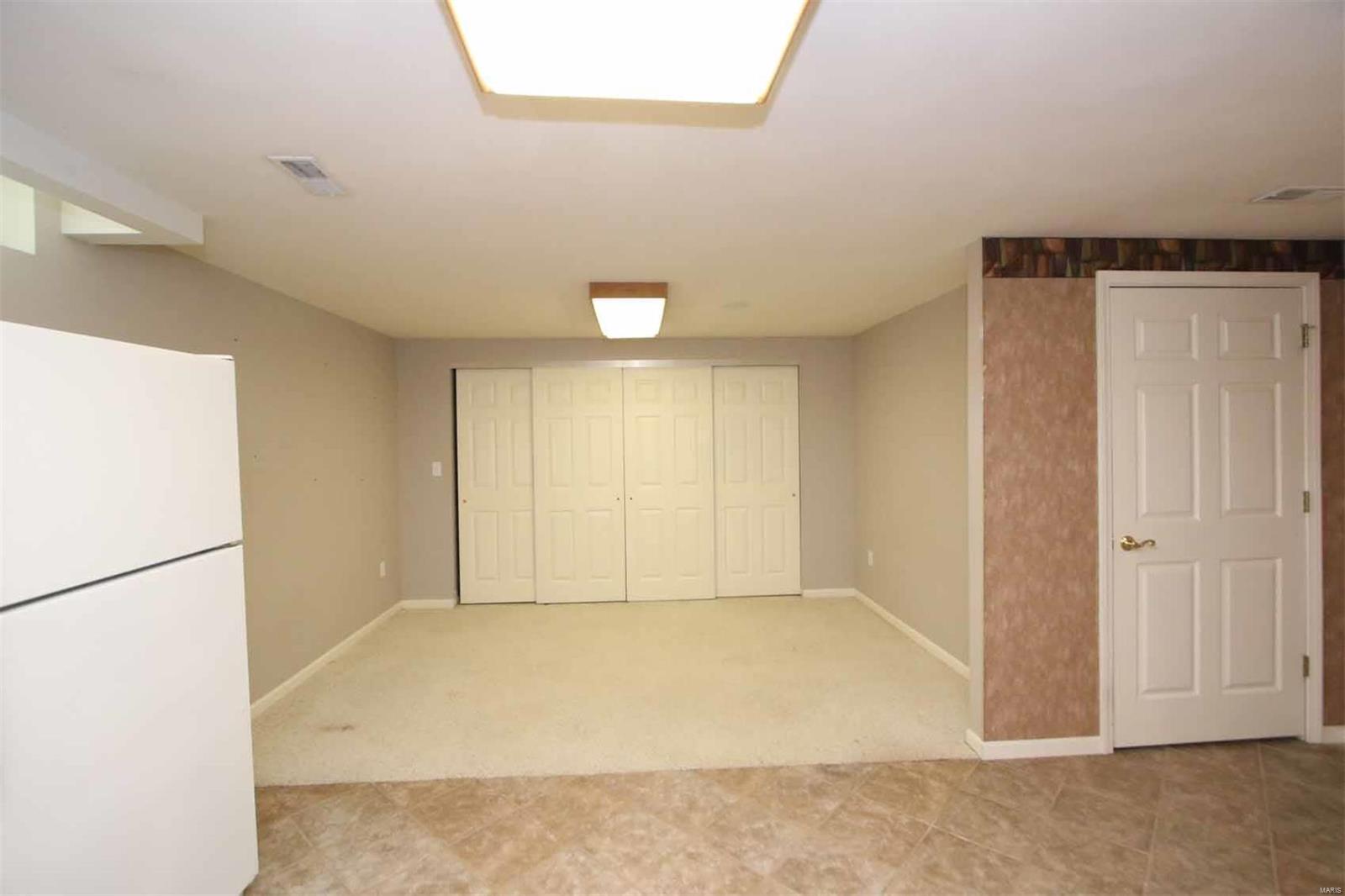 2705 Hunters Ridge Edwardsville, IL 62025 - Photo 35 of 53 Gallery Image 35
